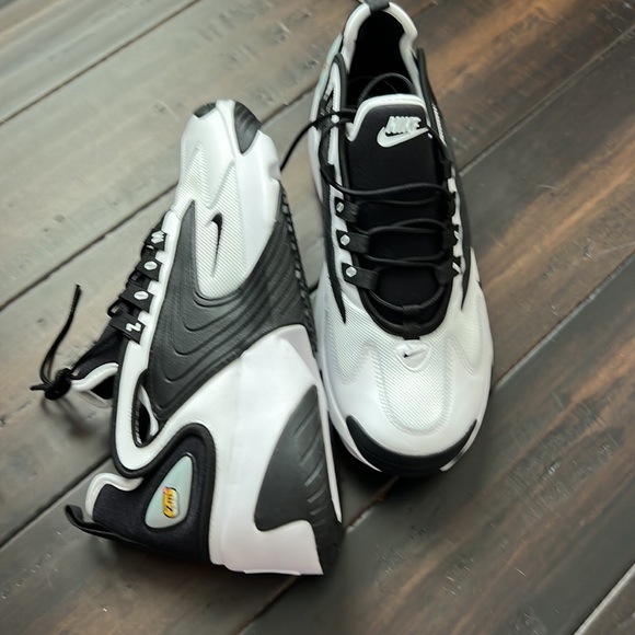 zm 2000 nike